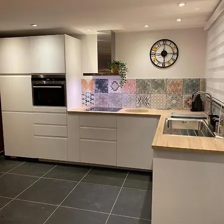 بيت للعطل Maisonnette Les Garages