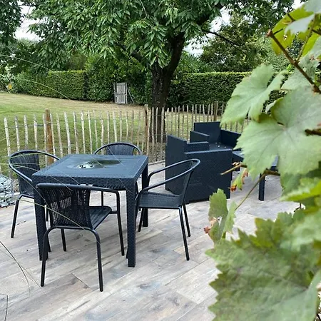 بيت للعطل Maisonnette Les Garages