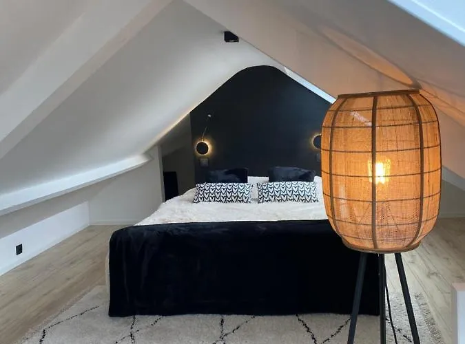 Maisonnette Les Garages Namur