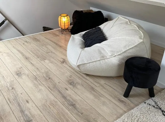 Maisonnette Les Garages *